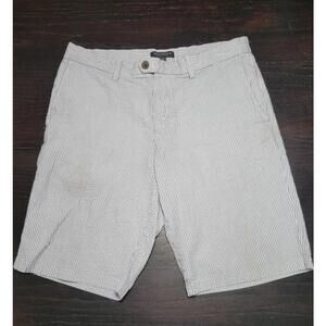 Banana Republic Emerson Seersucker Shorts - Size 33 - Blue / White - EXCELLENT!